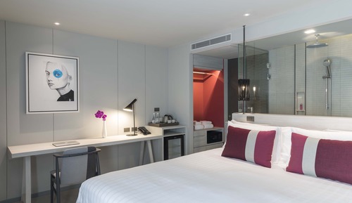 Deluxe Panoramic Seaview ( 24 Hours Use of Room )