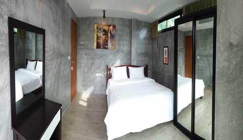 Three Bedrooms Villa (No.9)