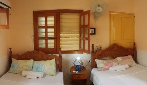 Habitación con 1 cama doble o 2 individuales