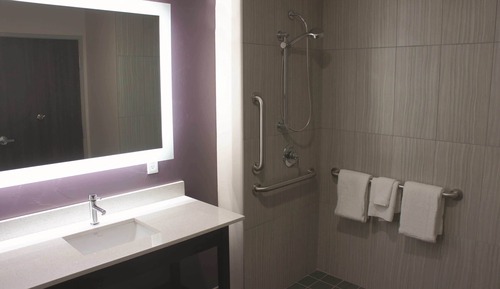 Habitación, 1 cama de matrimonio grande, accesible para personas con discapacidad, no fumadores