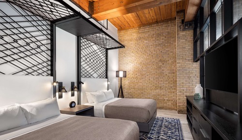 Habitación, 2 camas de matrimonio, accesible para personas con discapacidad, bañera