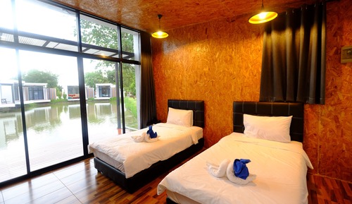 Habitación superior con 2 camas individuales