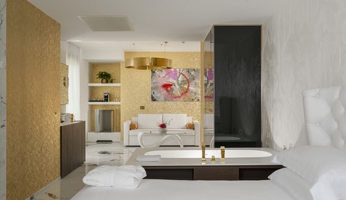 Loft de lujo, balcón, vistas al mar