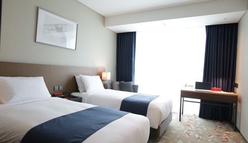 Habitación estándar con 2 camas individuales, vistas a la ciudad