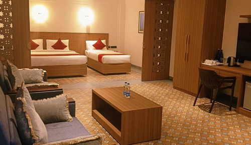 Suite (Mary View)