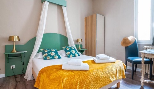Habitación clásica, en la zona del jardín