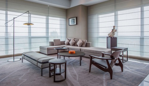 Suite ejecutiva, 1 cama de matrimonio grande, vistas a la ciudad