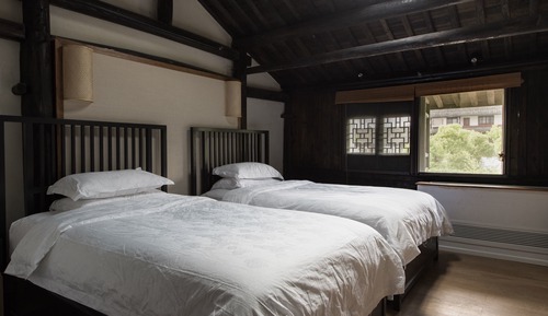 Habitación clásica con 2 camas individuales