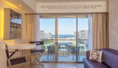 Junior Suite
