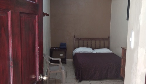 Single Room shared bathroom