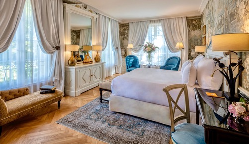 Habitación Deluxe con 1 cama doble o 2 individuales