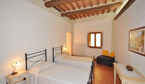 Apartamento, 3 habitaciones, en edificio anexo (Laurence)