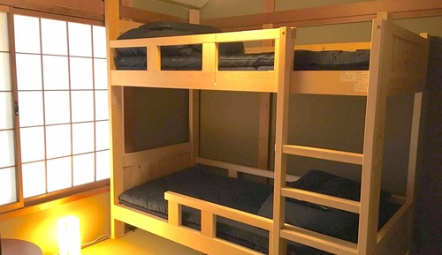 Habitación tradicional, baño compartido (Private Bunk Bed Japanese Style 1B)