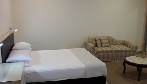 Habitación triple económica