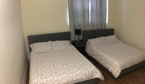 Apartamento exclusivo, varias camas, no fumadores, vistas parciales al mar