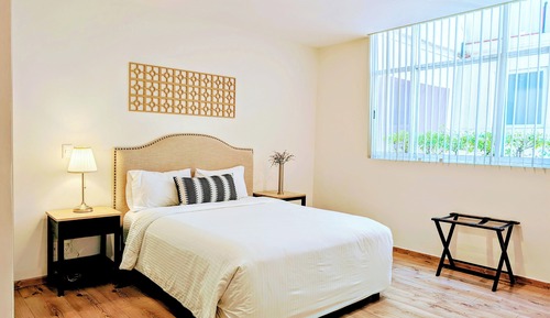 Apt 3, 2 bedrooms, 3 beds, 2 bath