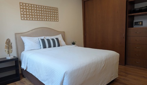 Apt 8, 2 habitaciones, 3 camas, 1.5 baños