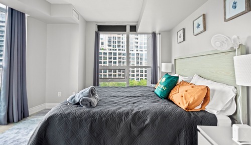 Apartamento clásico, 2 habitaciones, balcón, vistas al parque