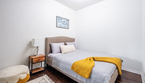 Apartamento exclusivo, 1 habitación, balcón, vistas al jardín