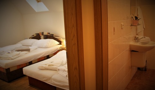 Habitación cuádruple estándar