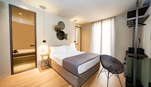 Suite estudio, bañera de hidromasaje