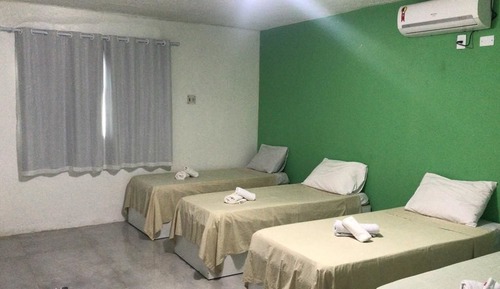 Habitación cuádruple estándar