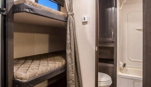 Habitación (Caravan Deluxe)