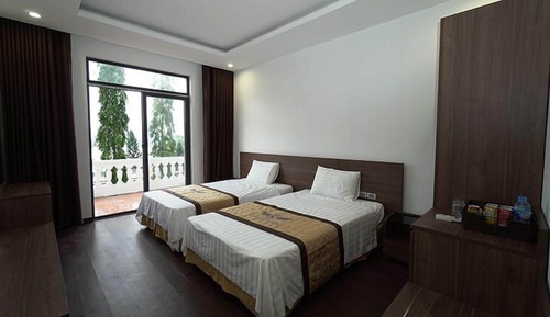 Habitación superior con 1 cama doble o 2 individuales