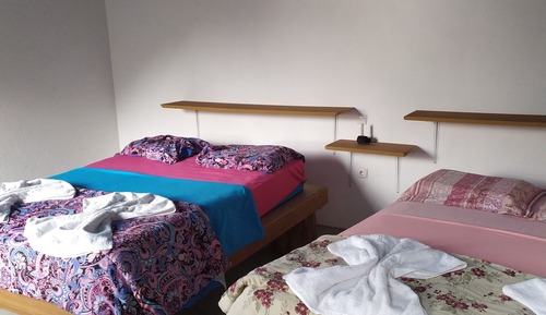 Habitación cuádruple estándar