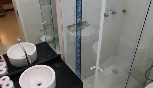 Habitación básica con 1 cama doble o 2 individuales