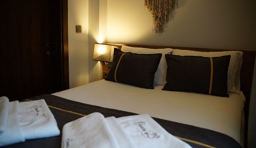 Habitación económica, 1 cama doble, vistas al jardín