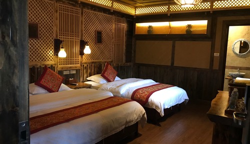 Habitación familiar, balcón
