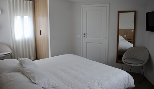 Duplex, 2 Bedrooms, 2 Bathrooms (F3)