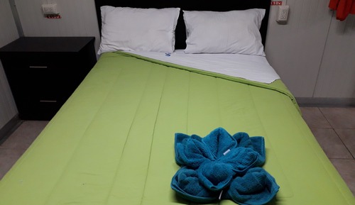 Habitación familiar con 1 cama doble o 2 individuales