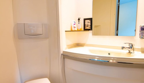 Habitación individual, baño privado