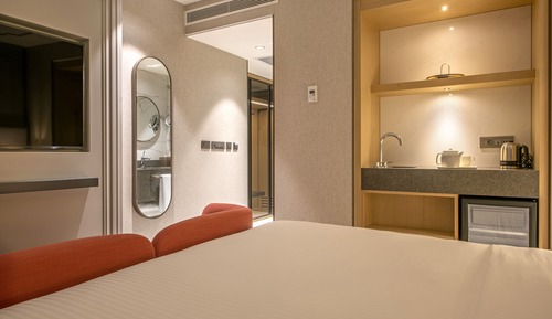 Superior King Room