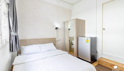 Superior Double Room with Window