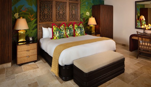 Suite, 1 cama de matrimonio grande, vistas al jardín
