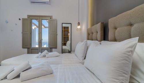 Phaedra Suite Sea View