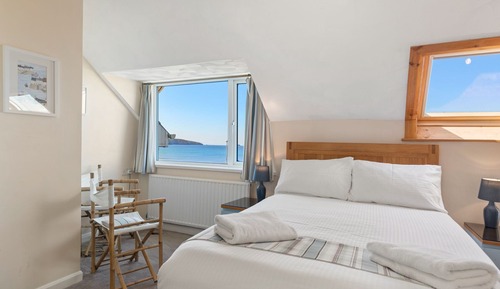 Suite, baño privado, vistas al mar