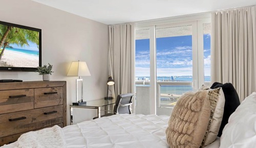 Apartamento Deluxe, vistas a la ciudad (1 Bedroom)