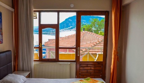 Habitación estándar con 1 cama doble o 2 individuales