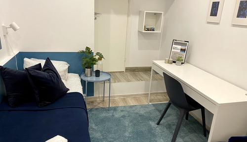 Basic Room 3 (Shared bathroom)