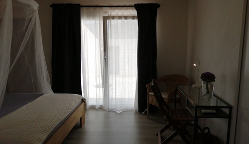 Habitación clásica doble, balcón, vistas al viñedo