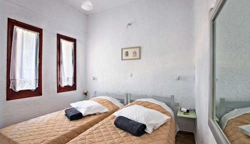 Apartamento, 1 habitación, terraza, vistas al jardín