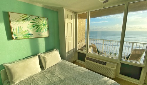 Estudio exclusivo, 1 cama de matrimonio, vistas al mar