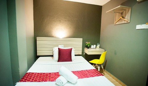 Habitación superior con 2 camas individuales