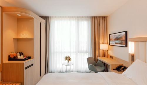Habitación estándar, 1 cama de matrimonio, no fumadores, vistas a la ciudad