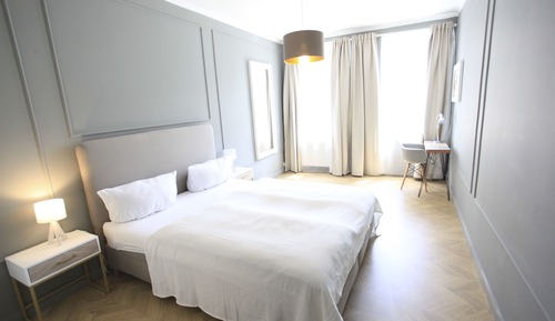 Apartamento superior, 1 habitación, vistas al jardín (with private sauna)