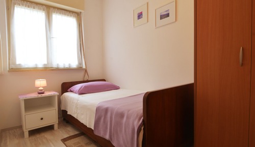 Apartamento clásico, 2 habitaciones, terraza, en la zona del patio